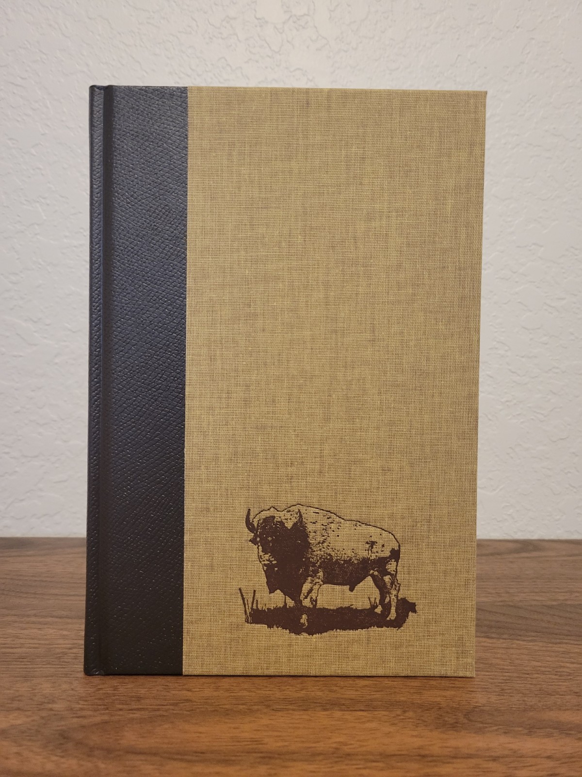 Buffalo Hunter Hunter by Stephen Graham Jones – SST Signed & Numbered w Slipcase