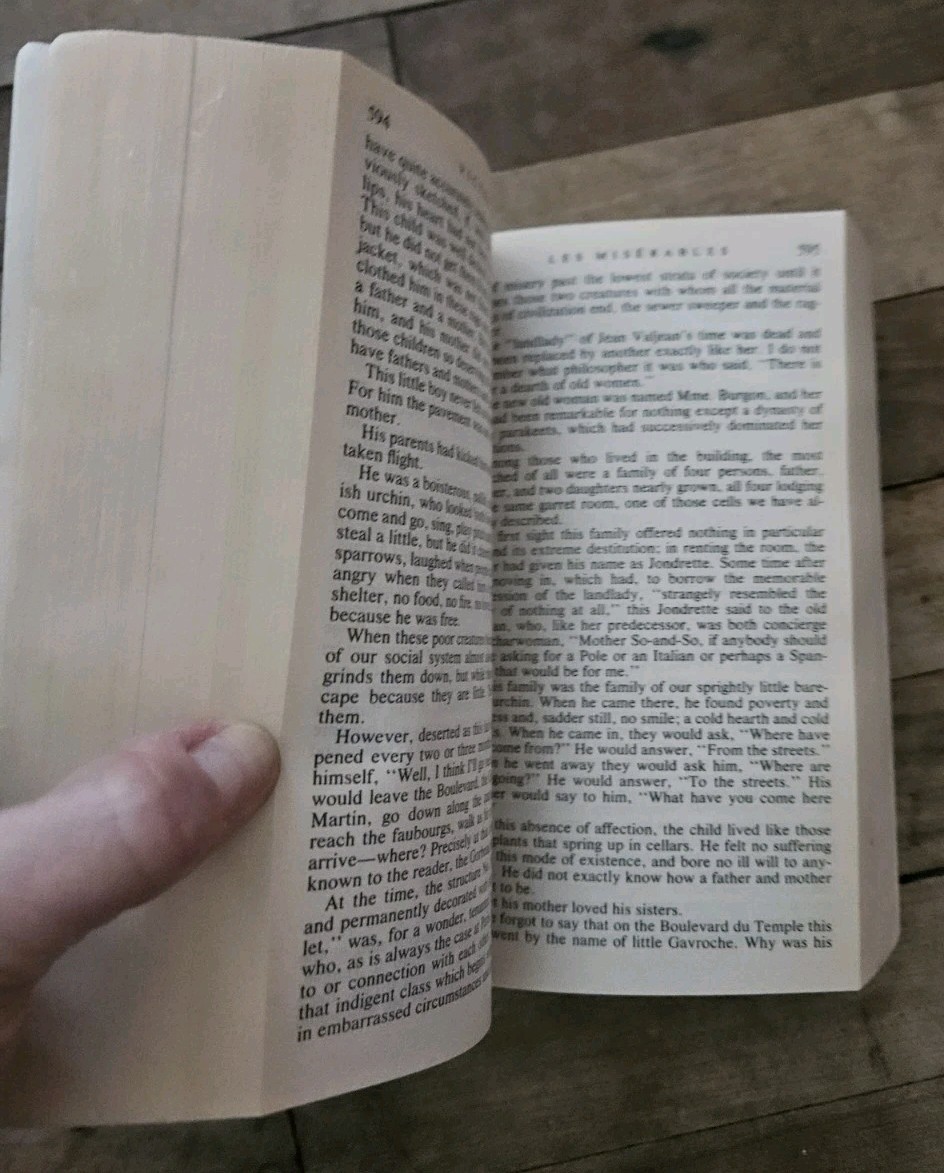1987. Les Miserables By Victor Hugo Penguin Signet Classic Paperback Translated