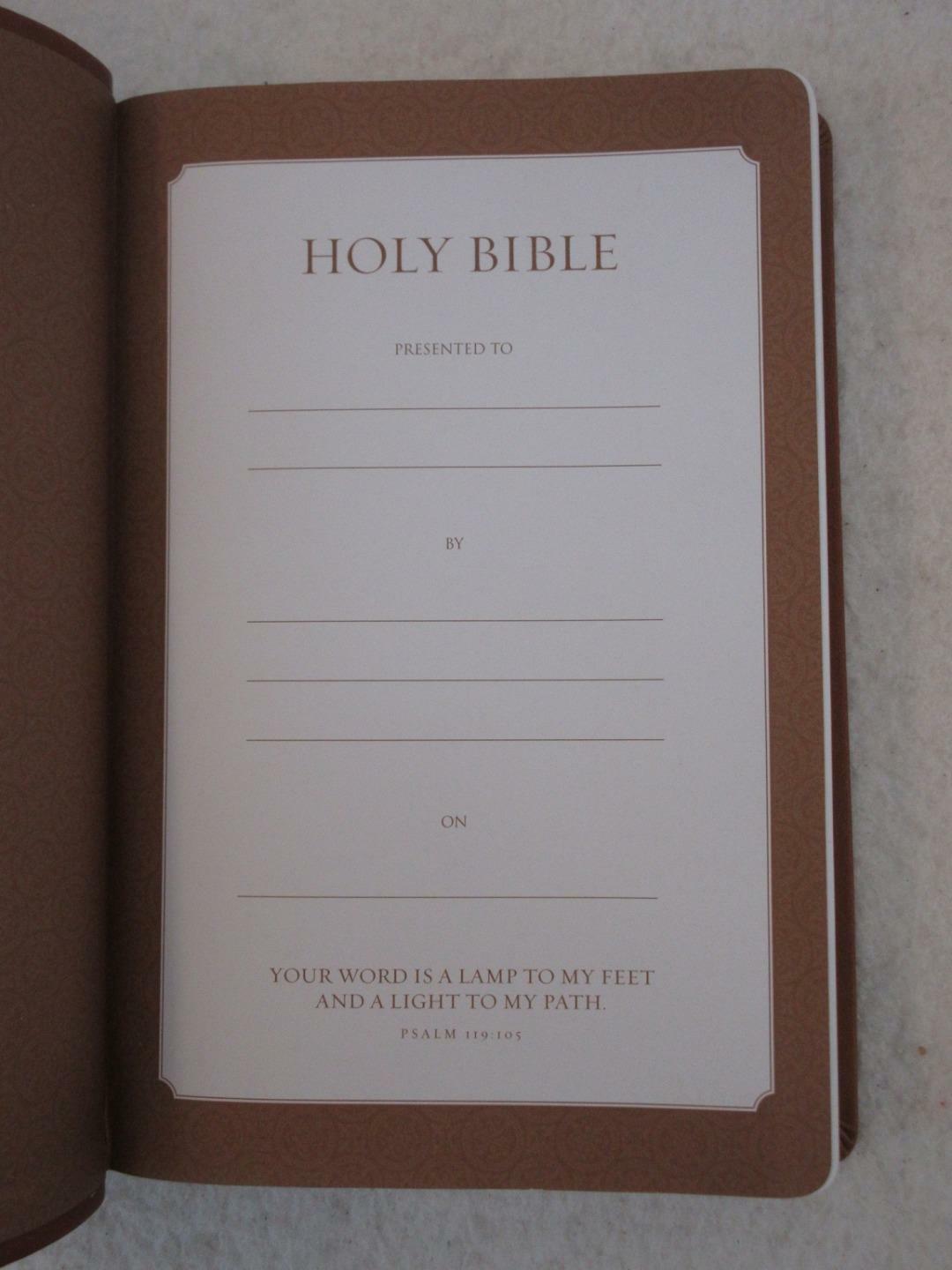 THE HOLY BIBLE NKJV Super Giant Print Edition 2013 Thomas Nelson Faux Leather