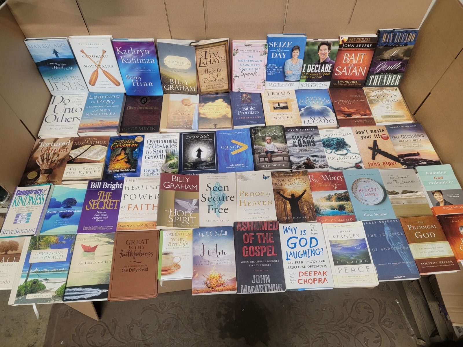 Lot of 5 Pounds LBs Christian Prayer Bible Jesus Theology Pray Books RANDOM*MIX