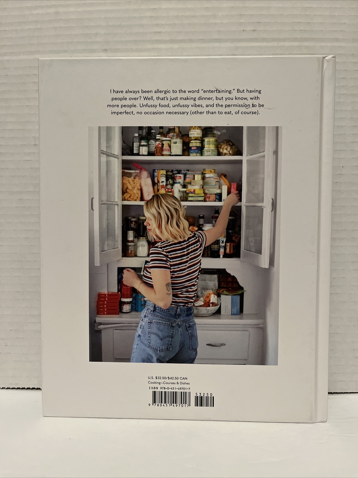 Nothing Fancy: Unfussy Food for Having People Over by Alison Roman (2019, HC)