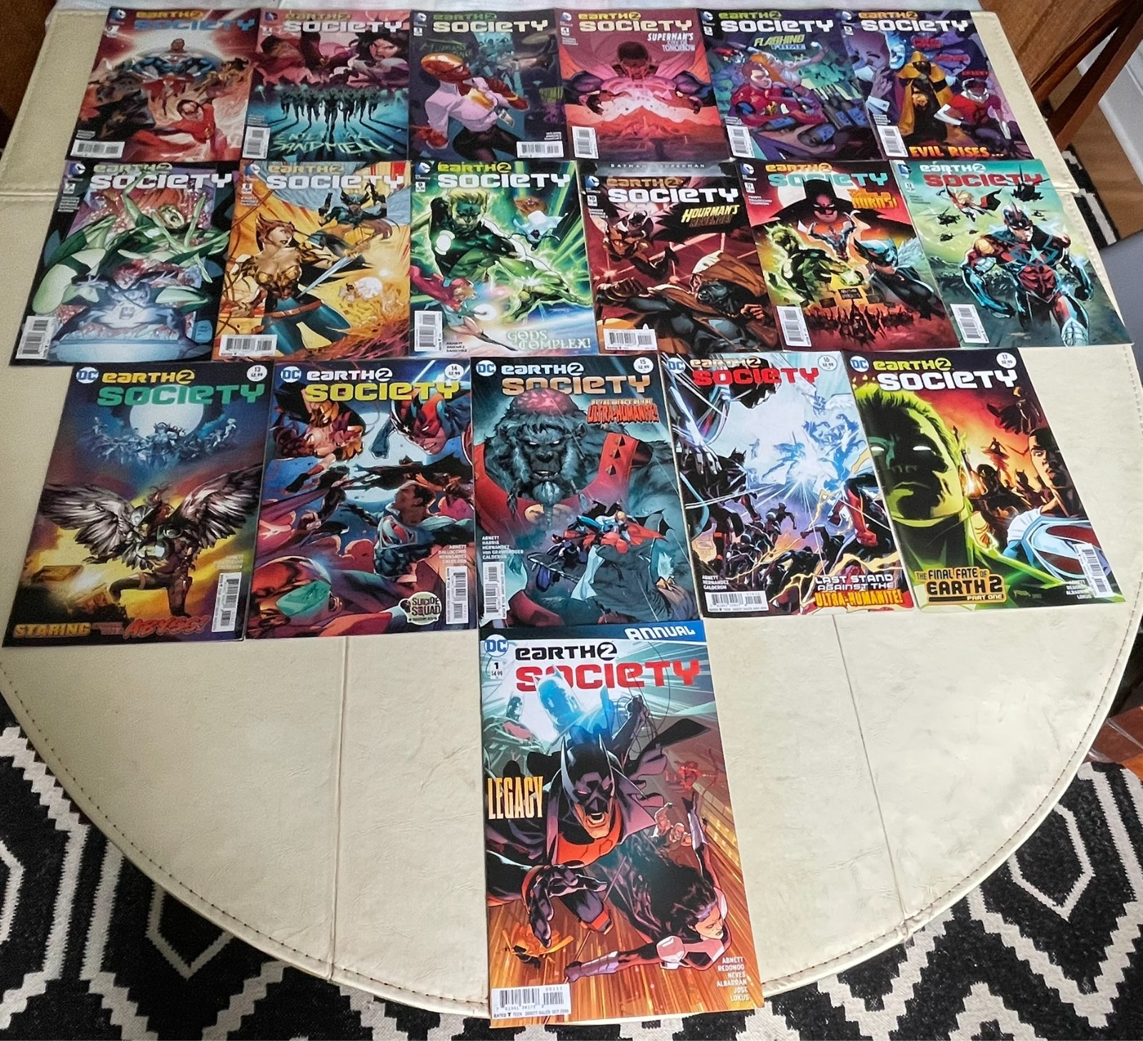 Earth 2: Society #1-22 Annual #1 COMPLETE RUN SET – DC Comics New52 (2015)