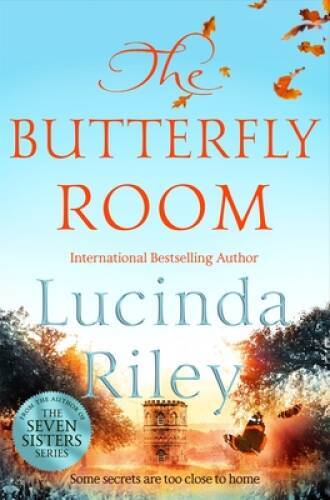 The Butterfly Room – Paperback By Riley, Lucinda – GOOD
