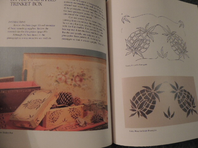 Country-Style Stencilling by Margaret Boyles, hardbound, 1991, 168 pages, VG++