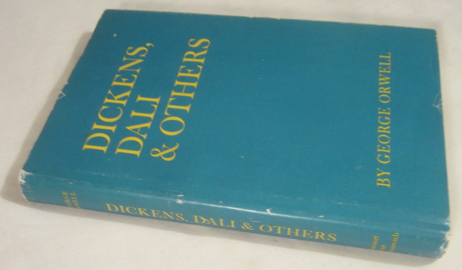 GEORGE ORWELL — Dickens, Dali & Others — Harcourt Brace Jovanovich, HC/DJ