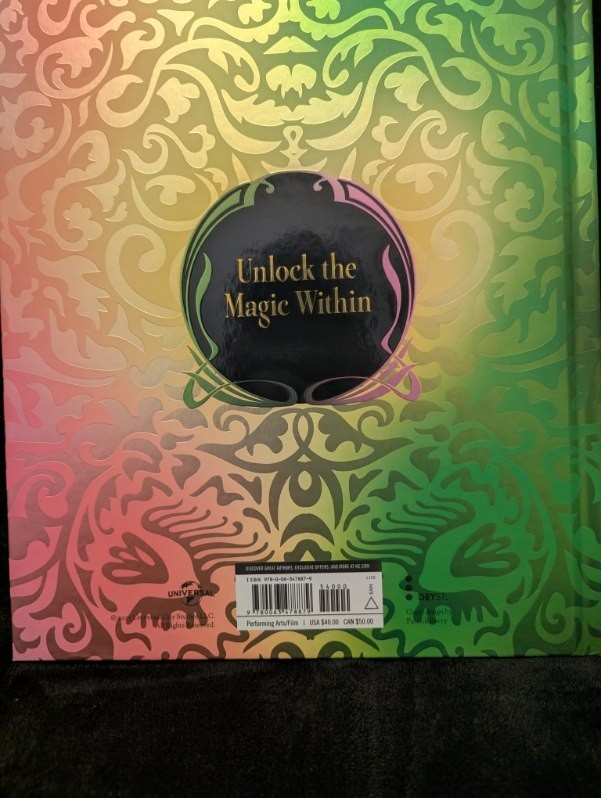 Help Kids enjoy books! Wicked: The Official Visual Companion. Brand New.