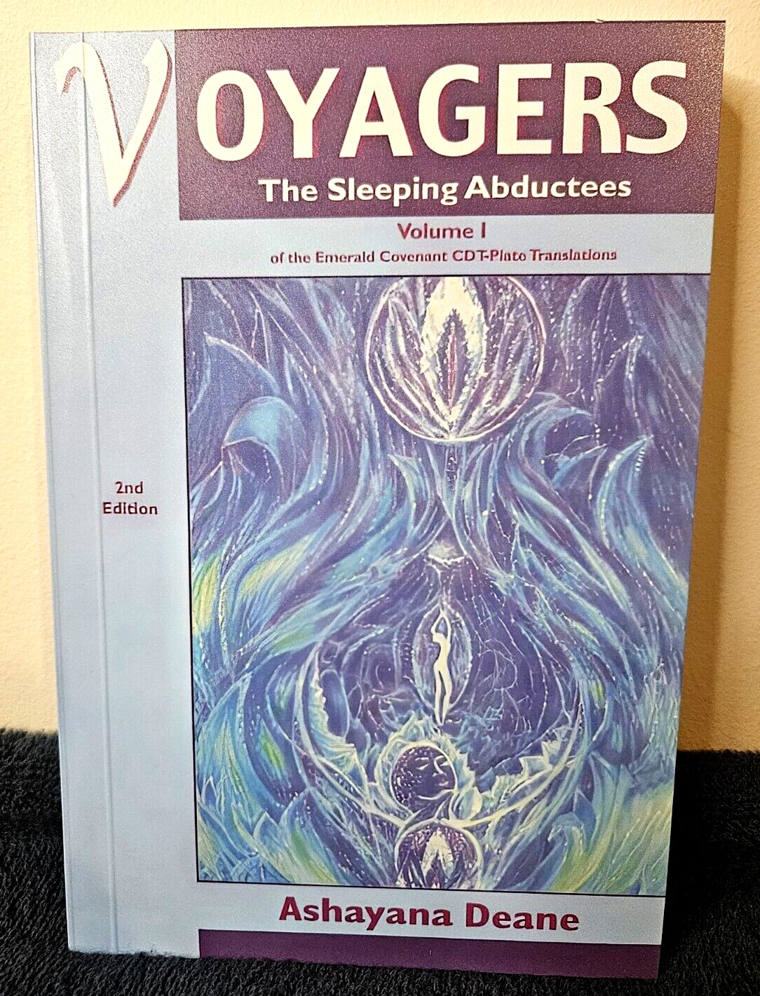 Voyagers Vol.1 “The Sleeping Abductees” By Ashayana Deane New Reprint.