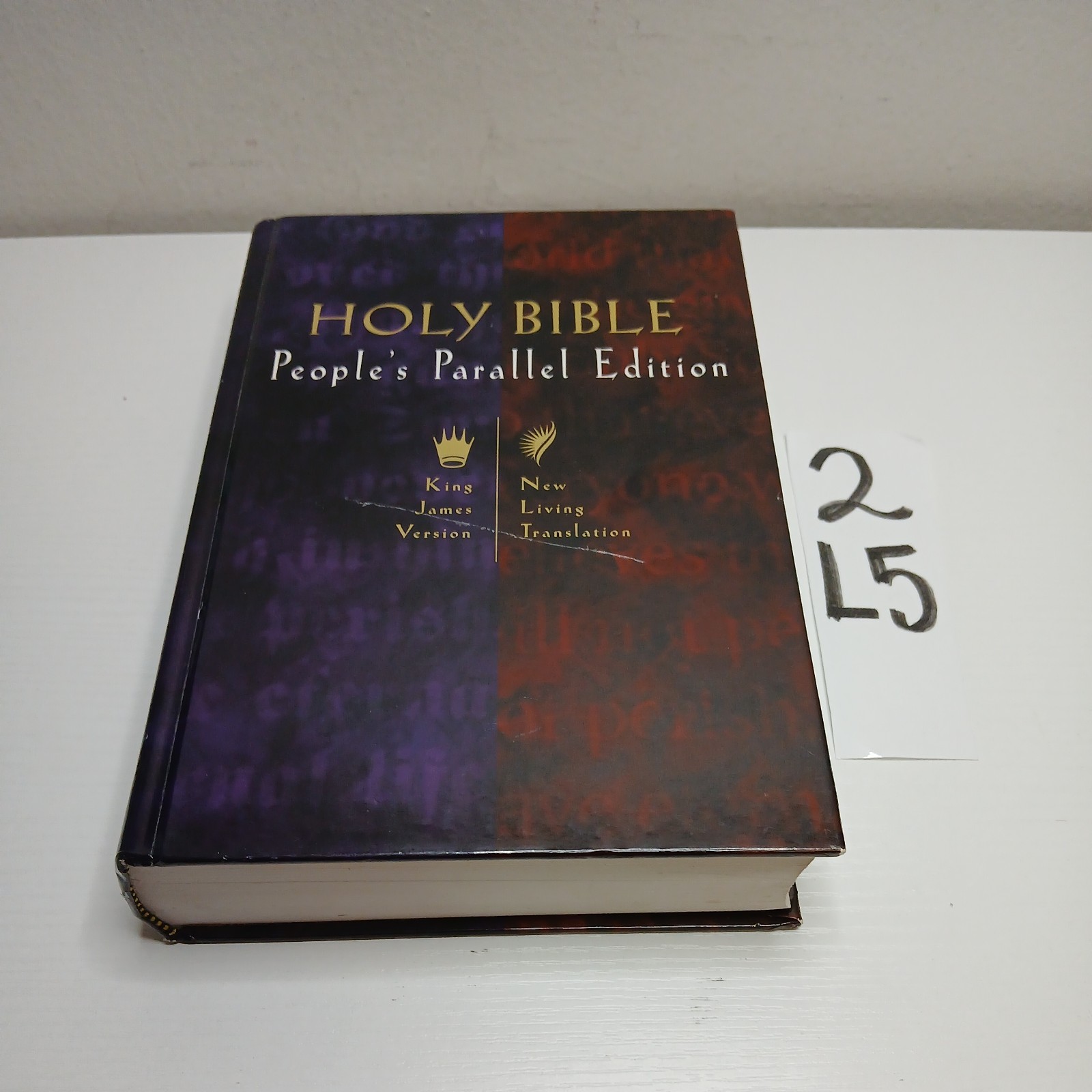 Holy Bible: People’s Parallel Edition King James Version/New Living Translation