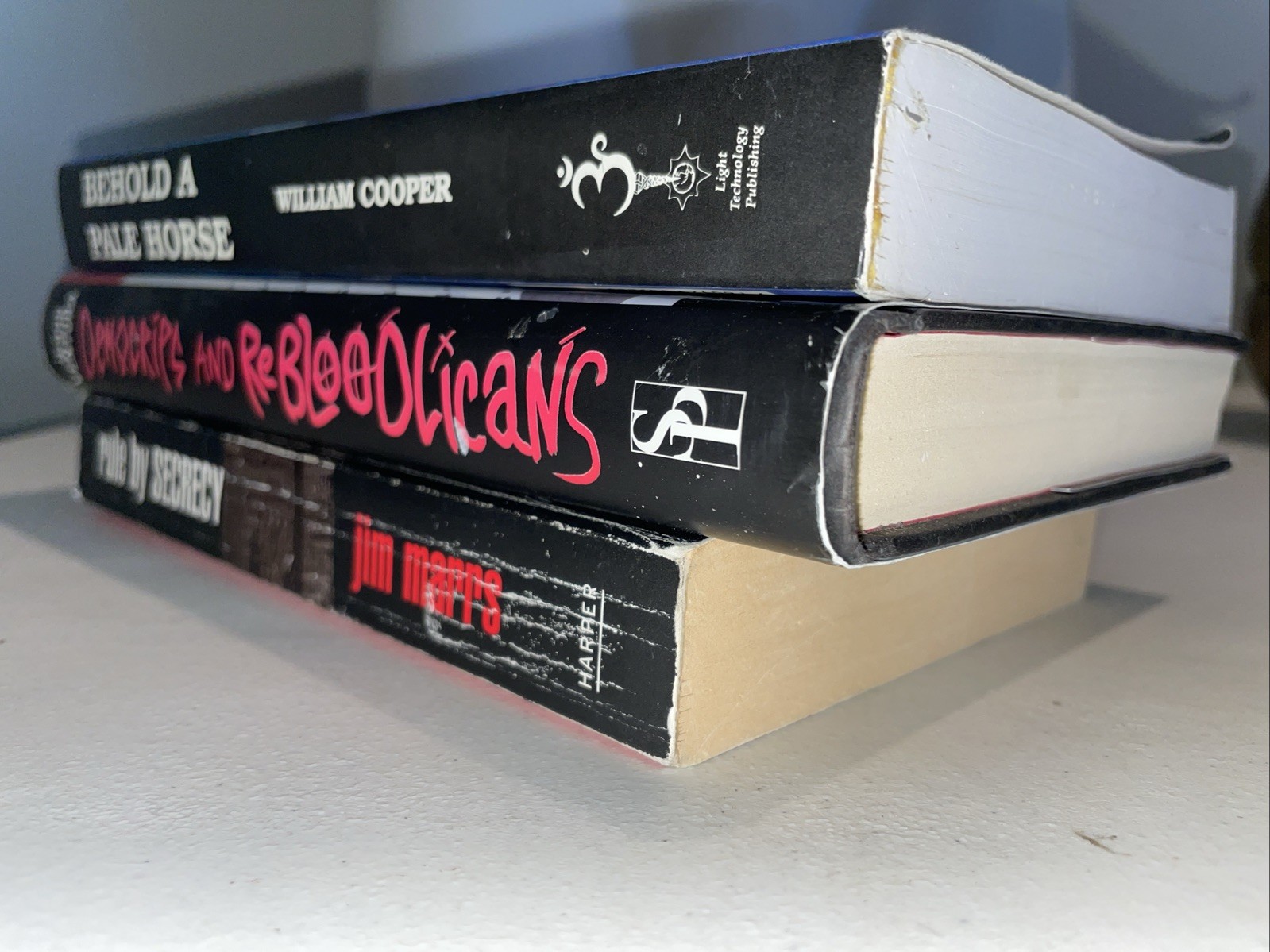 Behold a Pale Horse William Cooper 1991 UNREVISED Protocols Zion CONSPIRACY LOT