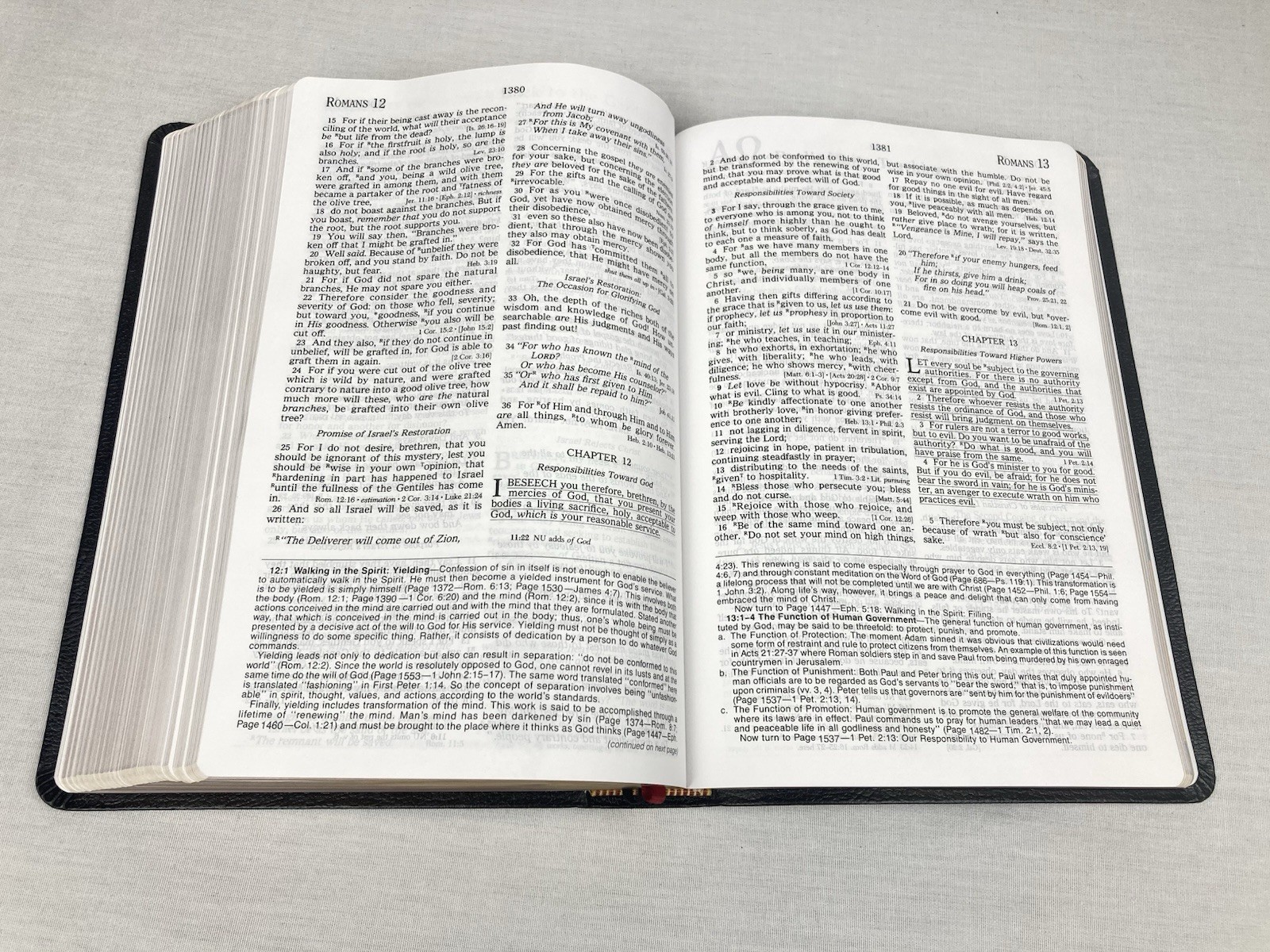 PROPHECY STUDY HOLY BIBLE NKJV JOHN HAGEE BONDED LEATHER GILT EDGING 1997 VGC!